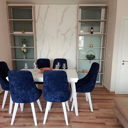 Harmony Apartament Golem (Tirana)